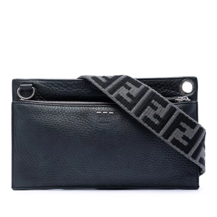 Унисекс-сумка через плечо Fendi FF 1974 из кожи