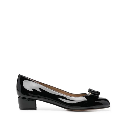 Женские туфли Ferragamo на каблуке, черные