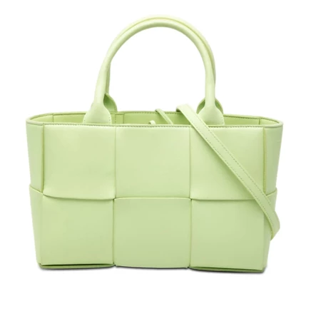 Женская сумка Bottega Veneta Arco Mini, плетеная