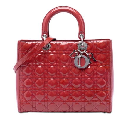 Женская сумка Dior Lady Dior Large из лака, б/у