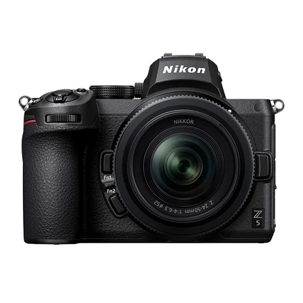 Беззеркальная камера Nikon Z 5 с объективом 24–50 мм, черная