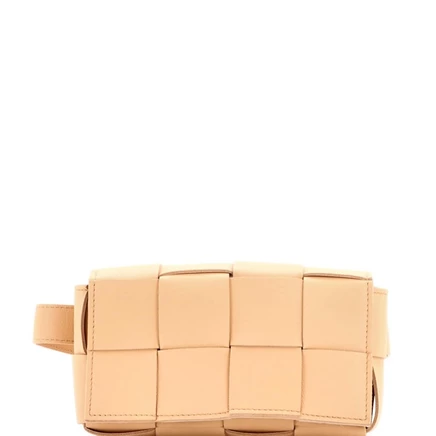 Женская поясная сумка Pre-Owned Bottega Veneta Cassette, бежевая