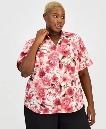 Рубашка Anne Klein Essentials Plus Size с принтом спереди на пуговицах розового цвета