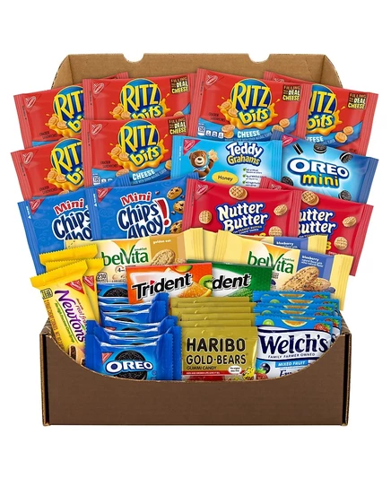 Набор закусок SnackBoxPros ассорти, 1,8 кг