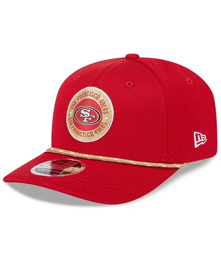 Мужская кепка San Francisco 49ers 2024 Sideline 9SEVENTY с эластичной застежкой на пуговицы от New Era scarlet