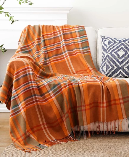 Плед Battilo Lifestyle акриловый клетчатый 127×152 см, оранжевый