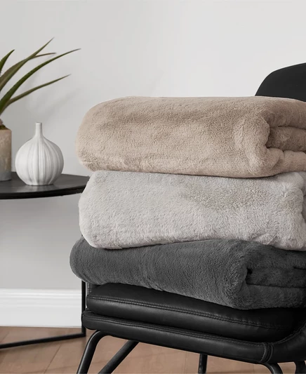 Плед Lucky Brand Solid Mink, 127×178 см, серый
