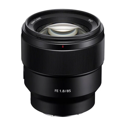 Объектив Sony FE 85 мм f/1.8 байонет E, черный