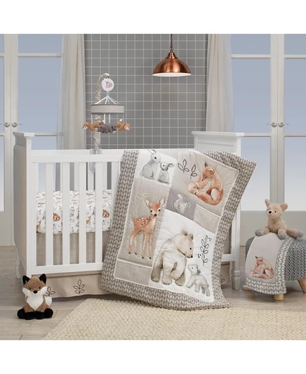 Комплект постельных принадлежностей для детской кроватки Lambs & Ivy Baby, окрашенный в лесной серый/бежевый цвет с изображением лесных животных, состоит из 4 предметов