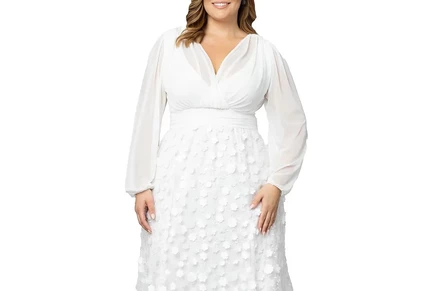 Свадебное платье с длинным рукавом Kiyonna Plus Size Enchanted Garden ivory blossoms