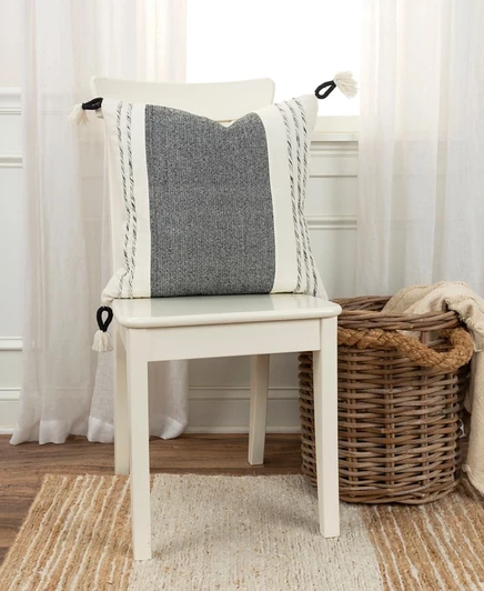 Декоративная подушка Rizzy Home Modern Stripe 51×51 см, черная