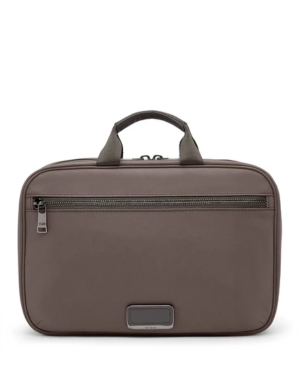 Дорожная косметичка Tumi Voyageur Madeline 11,25″, коричневая