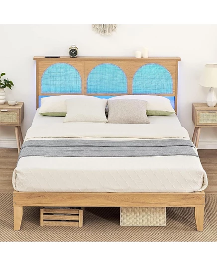 каркас кровати gaomon Queen-Size с изголовьем из ротанга и светодиодной подсветкой, поддерживаемый деревянными ламелями, Матрас без пружинного блока, Простая сборка, отсутствие цвета