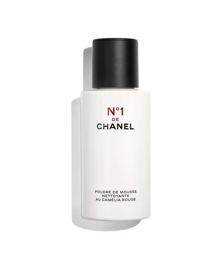 ОЧИЩАЮЩЕЕ СРЕДСТВО CHANEL N1 DE, ПРЕВРАЩАЮЩЕЕСЯ ИЗ ПОРОШКА В ПЕНУ, очищает, осветляет