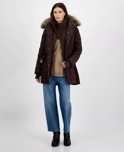 Женское пуховое пальто Michael Kors MICHAEL с поясом, нагрудником и капюшоном chocolate