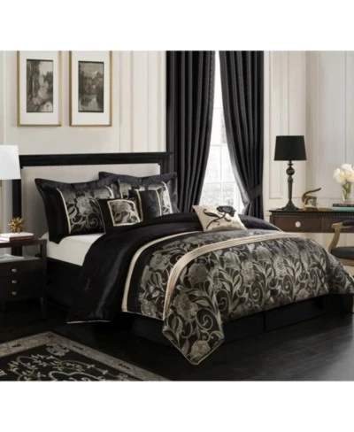 Stratford Park Mollybee Floral Comforter Sets