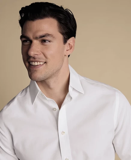 Мужская приталенная рубашка из поплина Charles Tyrwhitt white