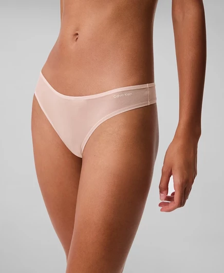 Женские стринги Calvin Klein Ideal Cotton, бежевые