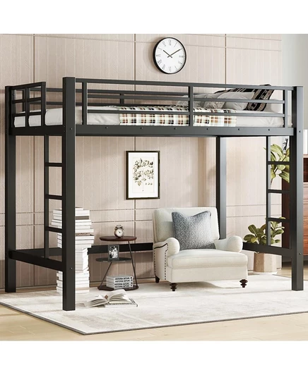 Металлическая кровать-чердак Streamdale Furniture с лестницей и поручнями черного цвета