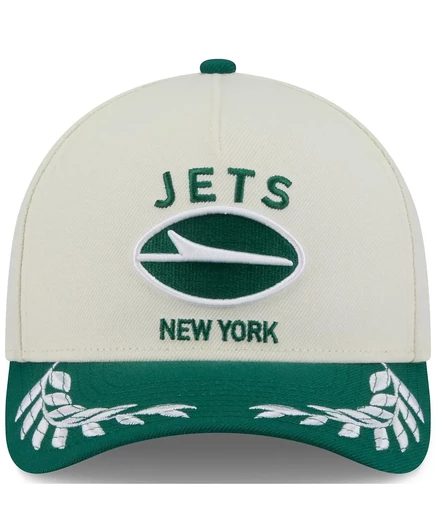 Мужская бейсболка New Era кремово-зеленая New York Jets с регулируемой длиной и А-образной оправой