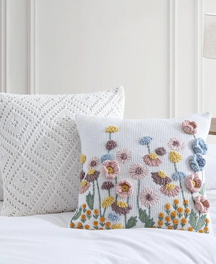 Декоративная подушка Peri Home 3D Petals, 46×46 см, мульти