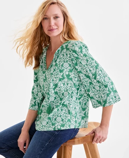  Женский топ с разрезным вырезом и рукавами 3/4 с принтом, эксклюзивно от Macy's floral hampton