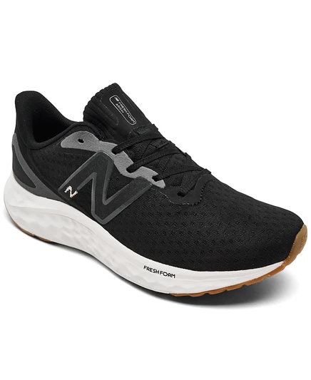 Женские кроссовки для бега New Balance из свежей пены Arishi v4 от Finish Line черного цвета
