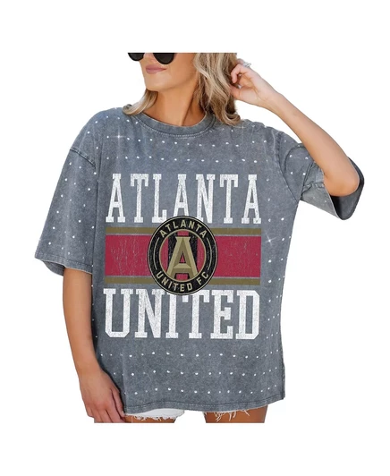 Женская серая футболка Gameday Couture Atlanta United FC Оверсайз Mini со стразами в классическом стиле от Gameday Couture gray