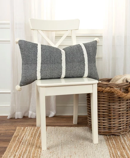 Декоративная подушка Rizzy Home Modern Strip 36×66 см, черная