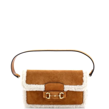 Сумка Gucci Mini Horsebit замшевая с овчиной, коричневая