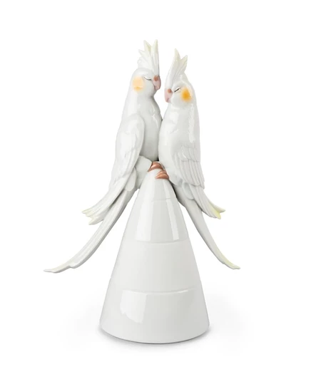 Коллекционная фигурка Lladro «Влюбленные нимфы», белая