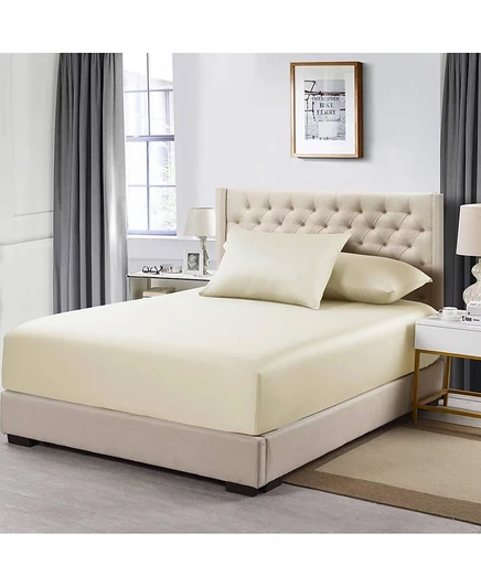 Комплект простыни на резинке и наволочек Egyptian Linens 800, кремовый