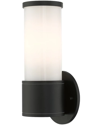 Уличный настенный фонарь ADA Livex Norfolk 1 Light