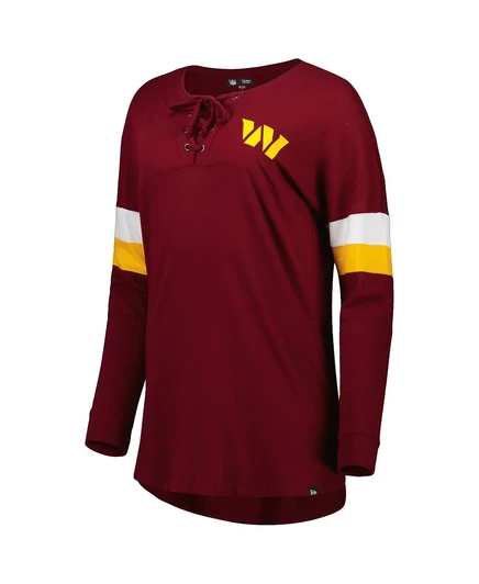 Женская футболка New Era бордового цвета Washington Commanders Athletic Varsity на шнуровке с длинным рукавом burgundy