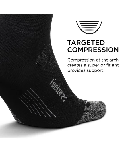Мужские носки Elite Light Cushion Mini Crew Sock от Feetures - спортивные носки с целенаправленной компрессией dark grey