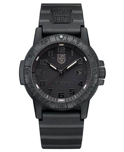 Морская черепаха с кожистой спинкой Luminox, 39 мм, СЕРИЯ 0300 - 0301.BO черный