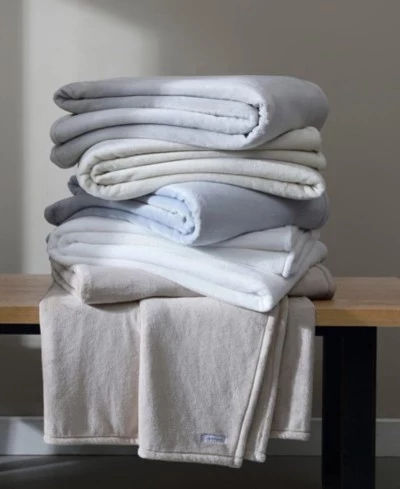 Плед Calvin Klein Core Plush однотонный