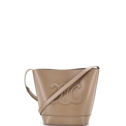 Сумка-ведро Pre-Owned Celine Cuir Triomphe кожаная, бежево-коричневая