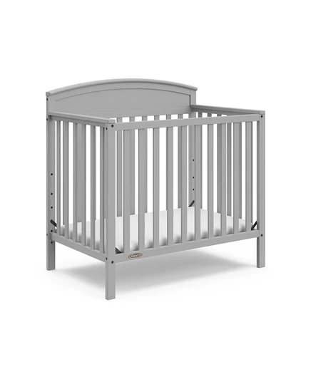 Детская мини-кровать Graco Benton 4-в-1 с матрасом