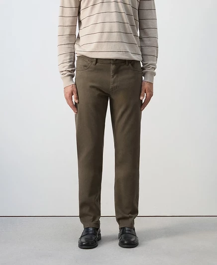 Мужские джинсы Mango Slim Fit Ultra Soft Touch Patrick Jeans коричнево-бежевого цвета