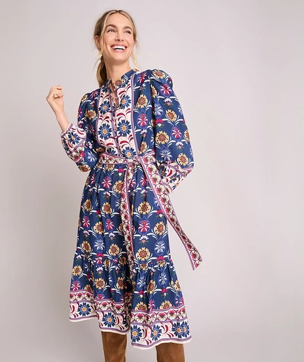 Женское платье UNTUCKit Printed Flora с поясом, бежевое