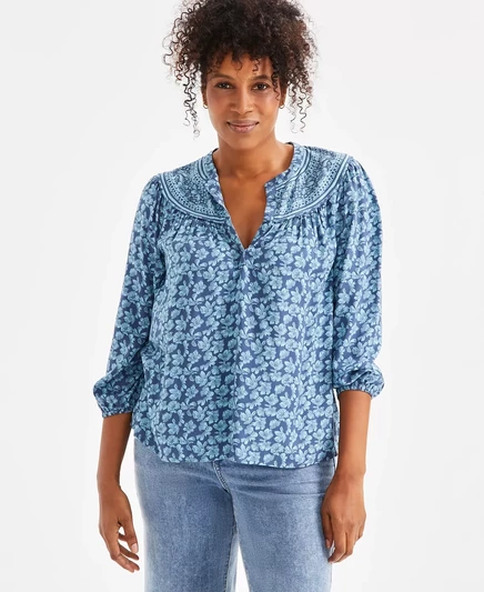  Топ с рукавом 3/4 и кокеткой из тонкой текстуры, эксклюзивно от Macy's  fleur blue
