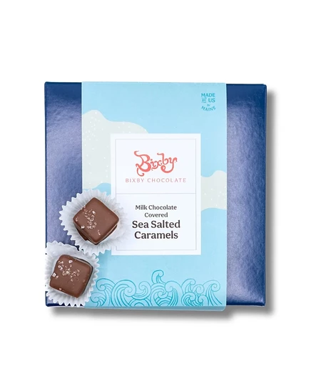 Подарочная коробка из темного и молочного шоколада Bixby Chocolate с морской соленой карамелью, 18 штук