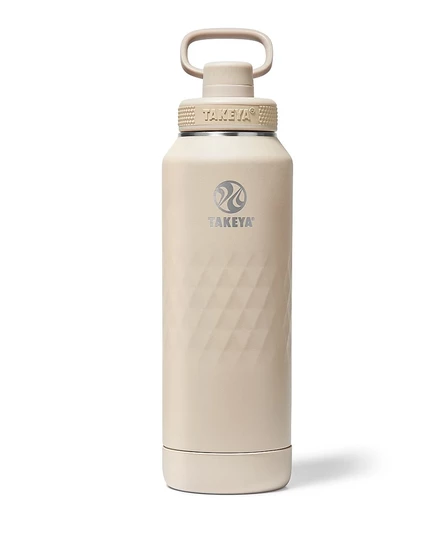 Takeya Sport, 40 унций Бутылка для воды с тройной изоляцией и крышкой-носиком.