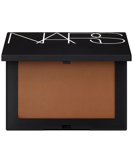 Светоотражающая матирующая пудра NARS, 35 унций коричневого цвета