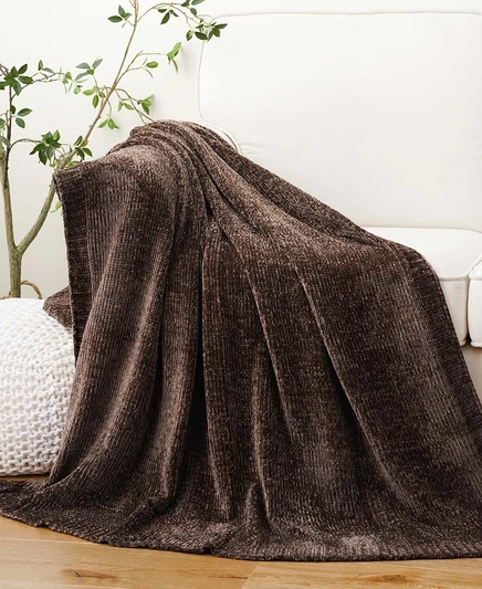 Плед Battilo Micro Chenille 51″×67″, коричневый