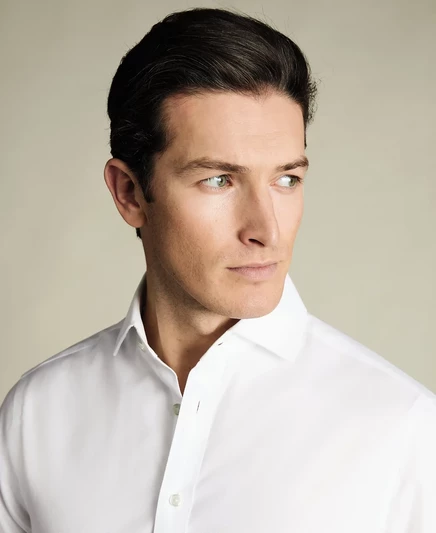 Мужская приталенная рубашка из саржи Charles Tyrwhitt  white