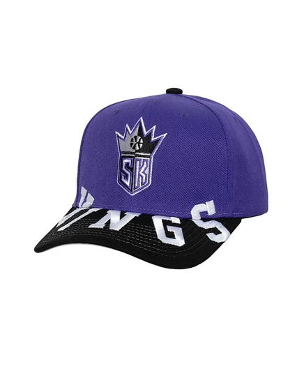 Мужская кепка Mitchell & Ness Sacramento Kings Under Arch, фиолетово-черная