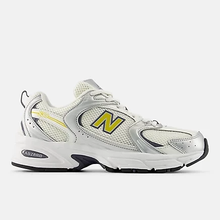Кроссовки New Balance 530, золотистые металлик/льняные