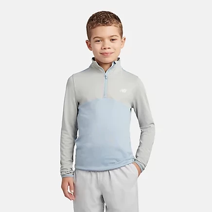 Толстовка New Balance Contrast Panel Quarter Zip, серая